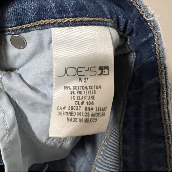 Joe’s Jeans Distressed Medium Wash Jeans - Picture 4 of 5